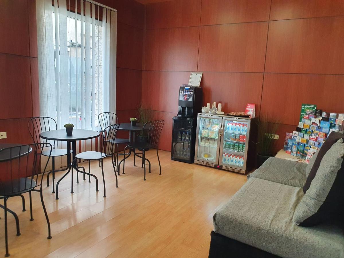 Oyo Bora Bora The Hotel Las Palmas de Gran Canaria Dış mekan fotoğraf
